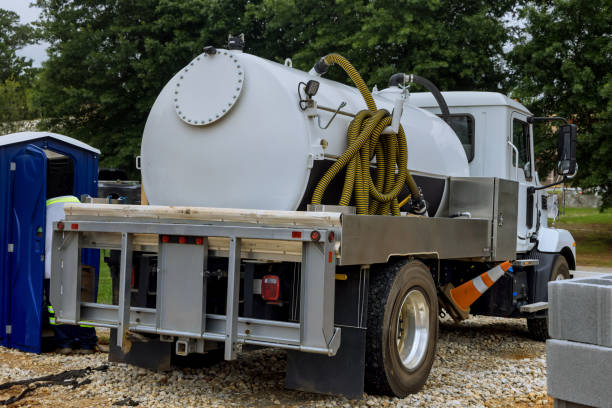 Portable Toilet Options We Offer in Grove, OK