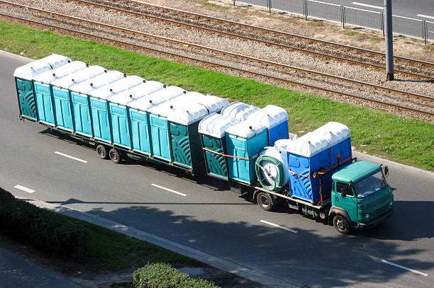 Best Luxury portable toilet rental  in Grove, OK